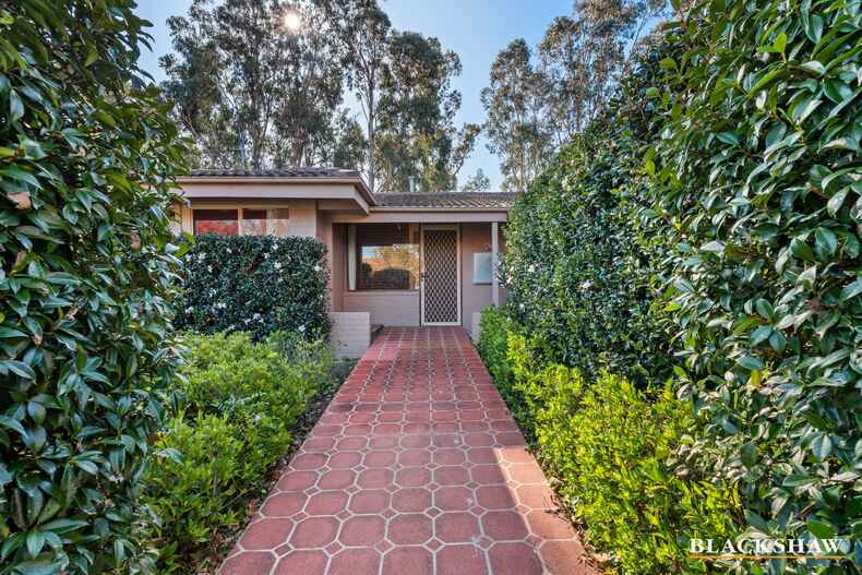 27 Ingamells Street Garran 27 Ingamells Street Garran