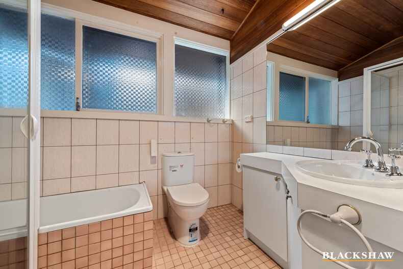 27 Ingamells Street Garran 27 Ingamells Street Garran