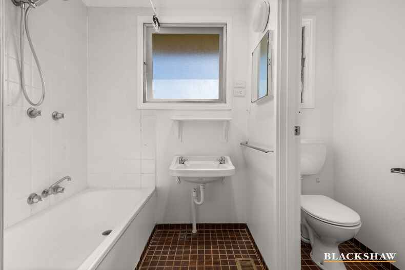 10 Bernacchi Street Mawson 10 Bernacchi Street Mawson