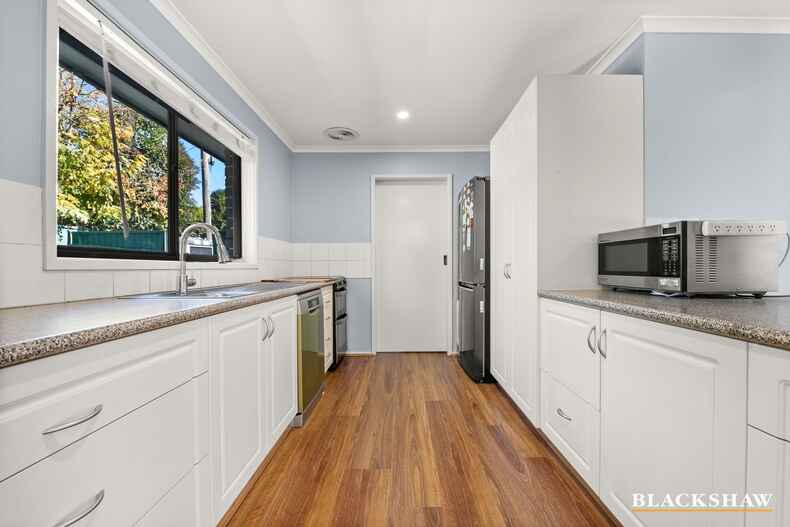 52 Matina Street Narrabundah 52 Matina Street Narrabundah