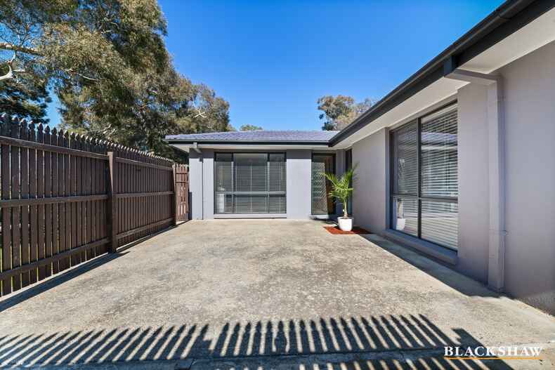 52 Matina Street Narrabundah 52 Matina Street Narrabundah