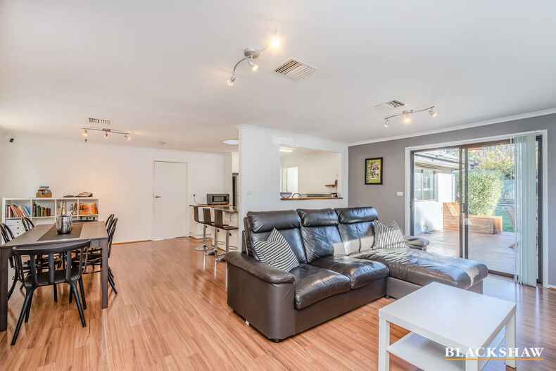 30 Crozier Circuit Kambah 30 Crozier Circuit Kambah