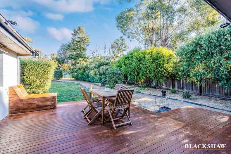 30 Crozier Circuit Kambah 30 Crozier Circuit Kambah