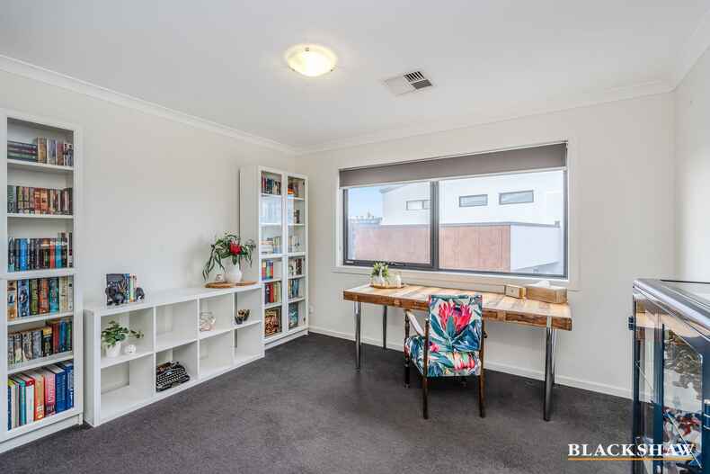 26 John Gorton Drive Coombs 26 John Gorton Drive Coombs