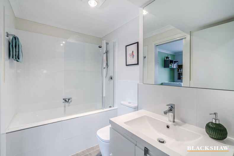 26 John Gorton Drive Coombs 26 John Gorton Drive Coombs