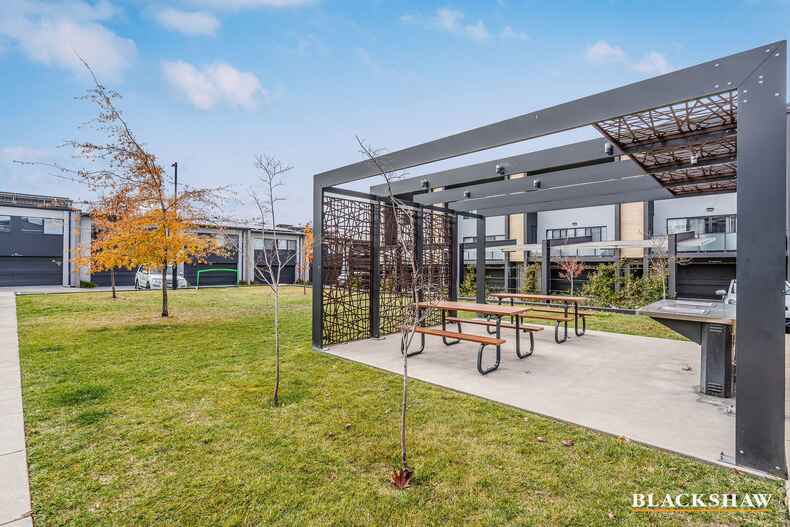 26 John Gorton Drive Coombs 26 John Gorton Drive Coombs