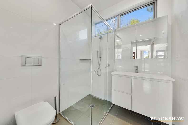 8/56 Stuart Street Griffith