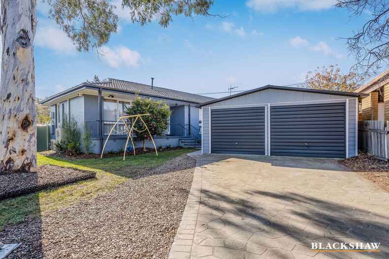 12 Clifford Crescent Melba