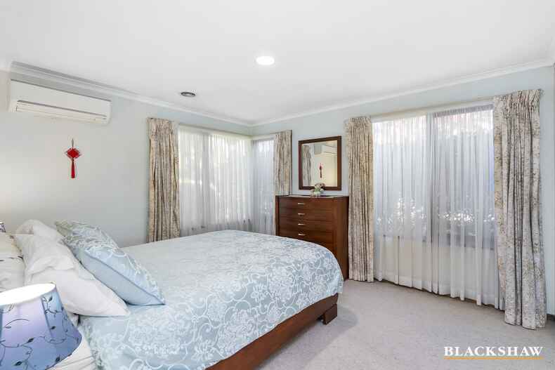 6 MacAlpine Close Mckellar 6 MacAlpine Close Mckellar