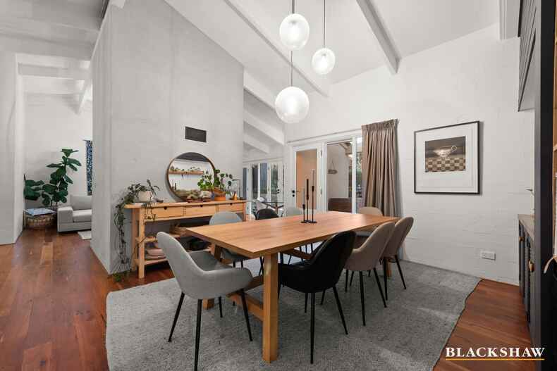 2 Macrobertson Street Mawson 2 Macrobertson Street Mawson