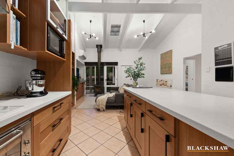 2 Macrobertson Street Mawson 2 Macrobertson Street Mawson