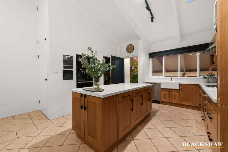 2 Macrobertson Street Mawson 2 Macrobertson Street Mawson