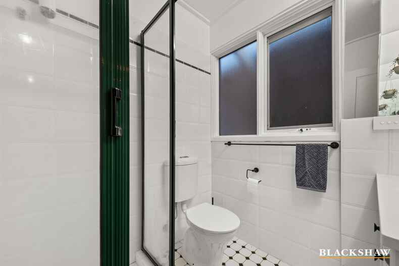 2 Macrobertson Street Mawson 2 Macrobertson Street Mawson