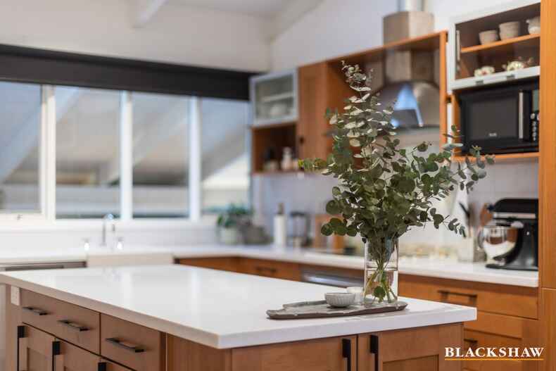 2 Macrobertson Street Mawson 2 Macrobertson Street Mawson