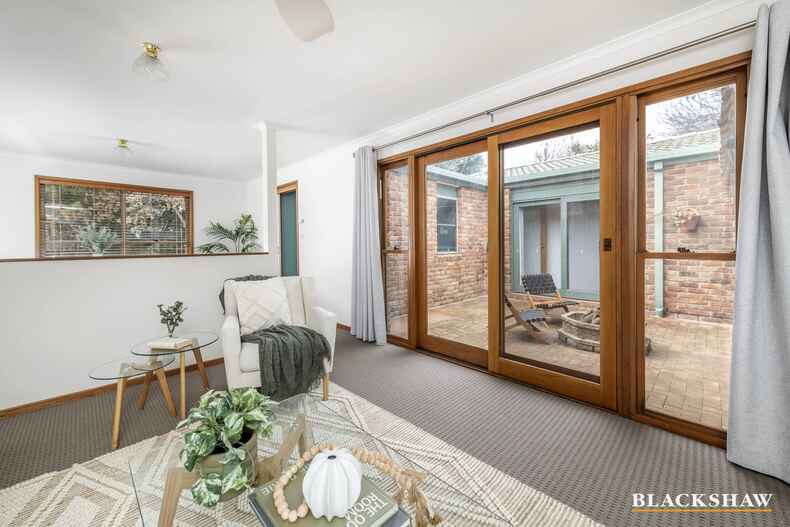 27 Forsythe Street Banks