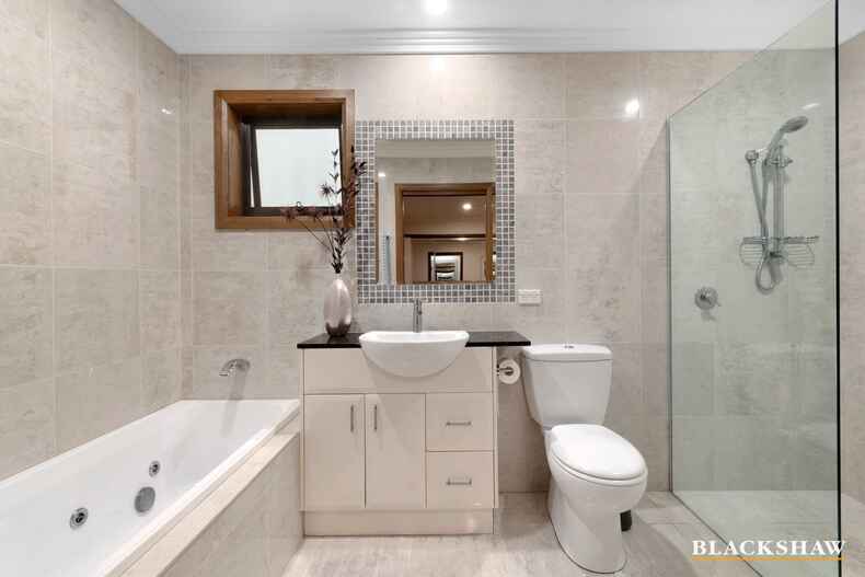 2B Forest Parade Tomakin 2B Forest Parade Tomakin