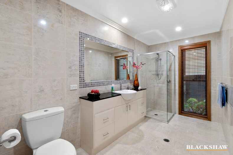 2B Forest Parade Tomakin 2B Forest Parade Tomakin