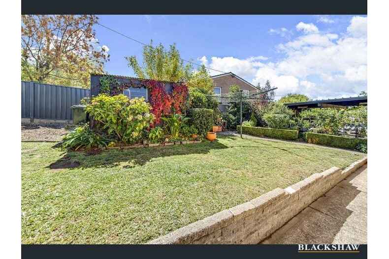 1 Cornelian Place Lyons