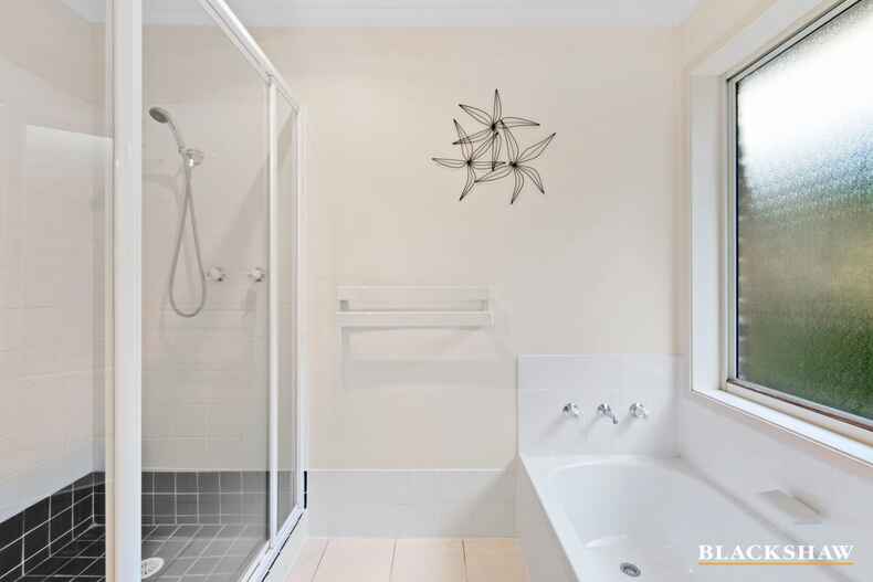 4 Burkes Way Denhams Beach 4 Burkes Way Denhams Beach