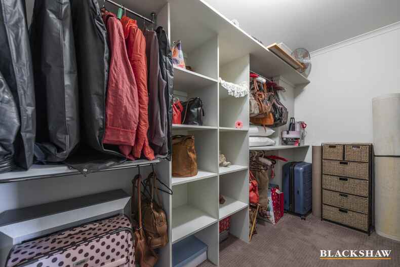 4 Mary Gillespie Avenue Gungahlin