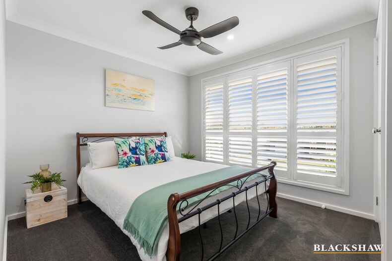 8 Jardine Road Sunshine Bay 8 Jardine Road Sunshine Bay