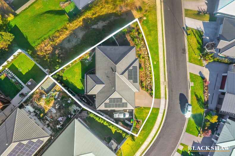 8 Jardine Road Sunshine Bay 8 Jardine Road Sunshine Bay