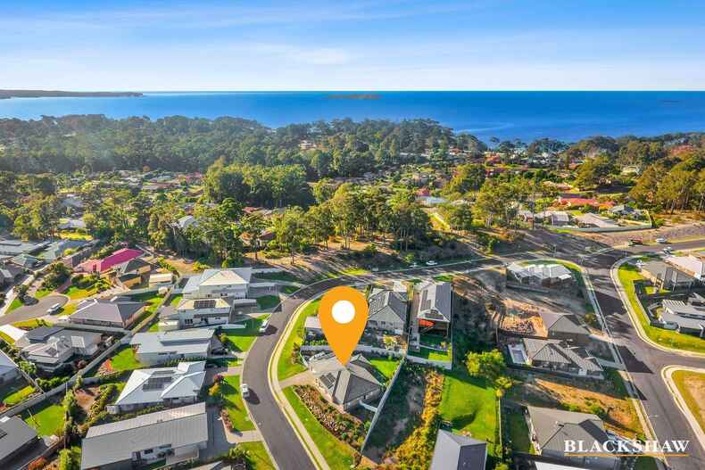 8 Jardine Road Sunshine Bay 8 Jardine Road Sunshine Bay