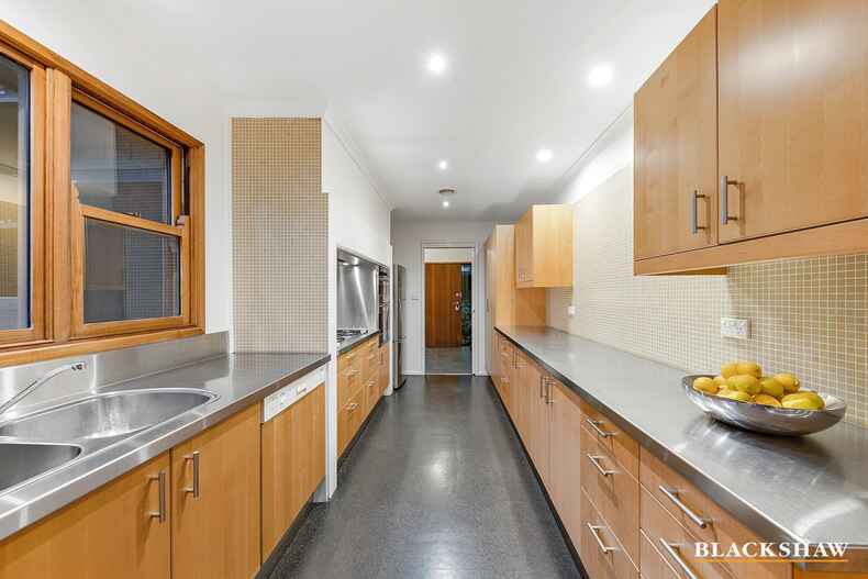 7 Musgrave Street Yarralumla