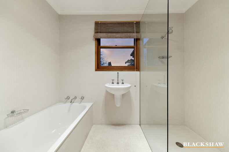 7 Musgrave Street Yarralumla