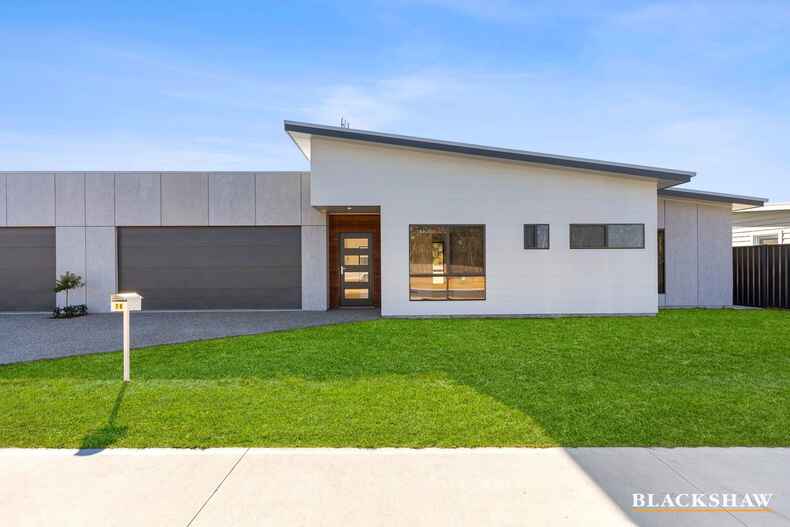 7B Azure Avenue Broulee