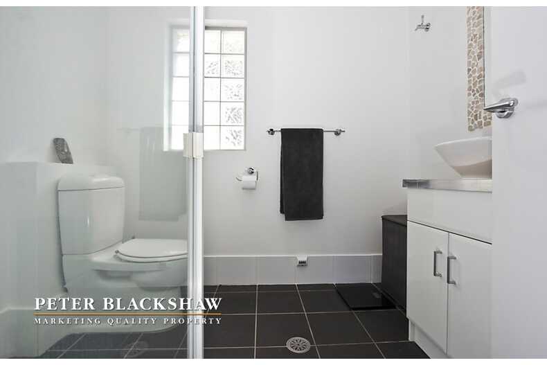 8/33 Moore Street Turner