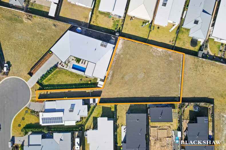 6 Kelsey Close Broulee