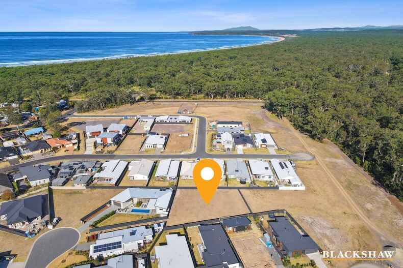 6 Kelsey Close Broulee