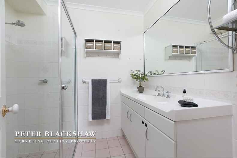 20 Halloran Drive Jerrabomberra