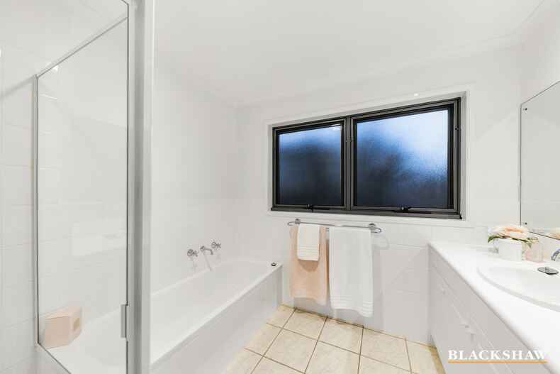 15 MacDonnell Street Yarralumla 15 MacDonnell Street Yarralumla