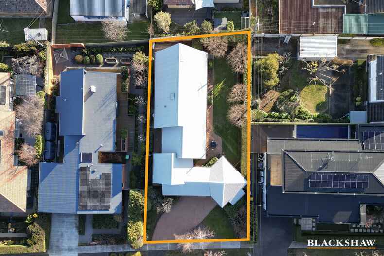 15 MacDonnell Street Yarralumla 15 MacDonnell Street Yarralumla
