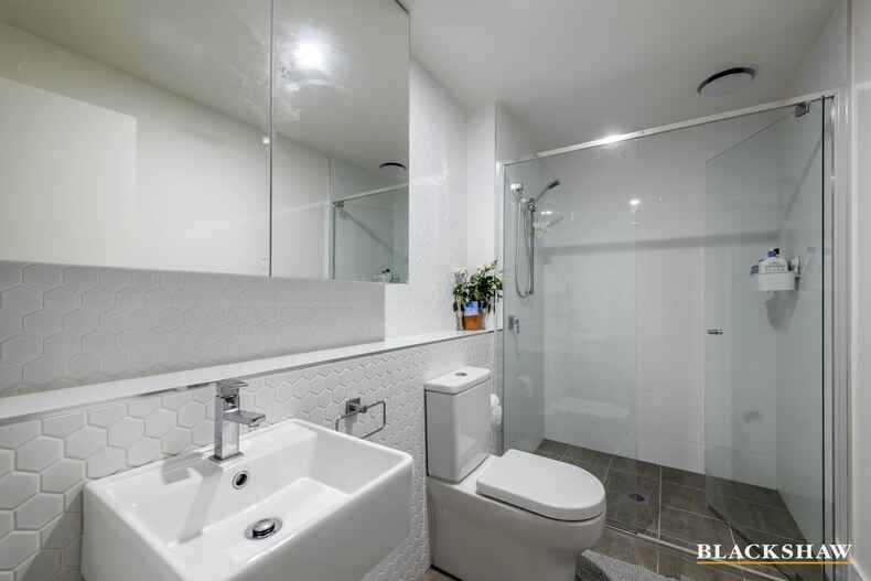 81/1 Anthony Rolfe Avenue Gungahlin 81/1 Anthony Rolfe Avenue Gungahlin