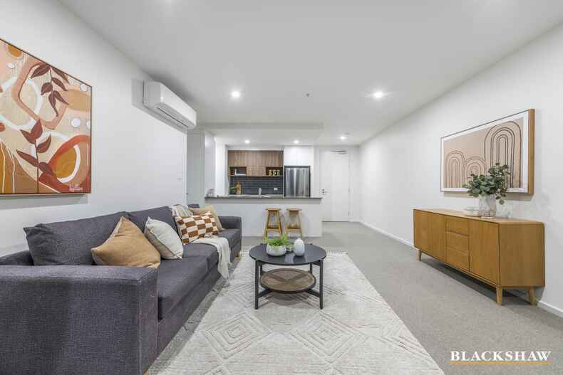 199/15 Irving Street Phillip