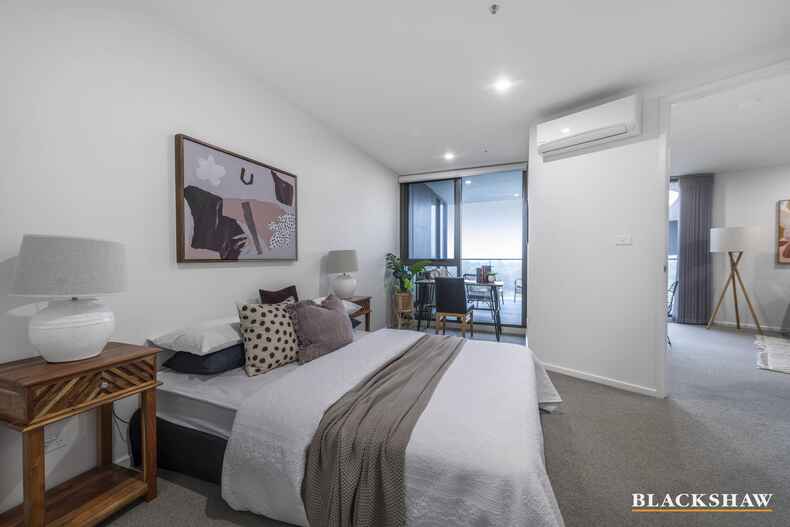 199/15 Irving Street Phillip
