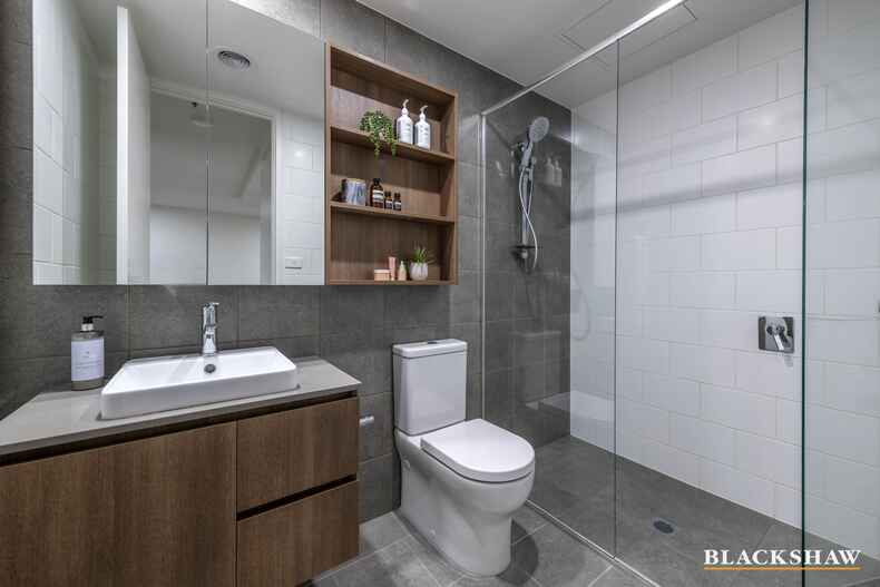 199/15 Irving Street Phillip