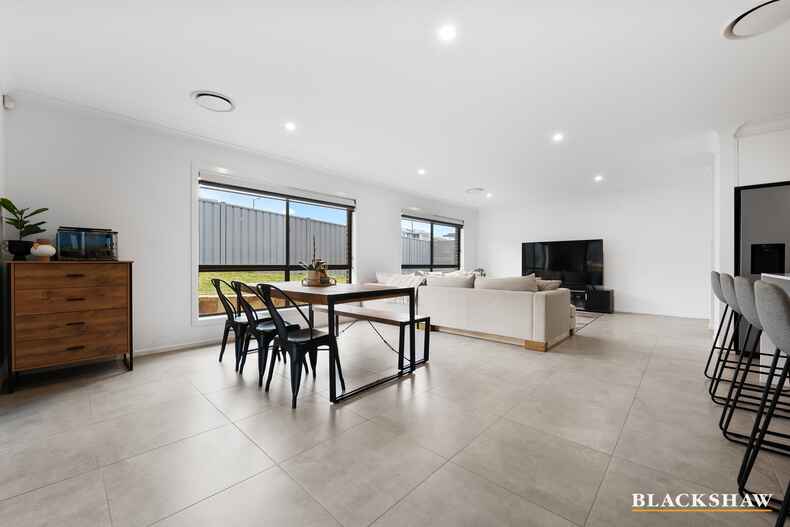 11 Lemon Street Strathnairn 11 Lemon Street Strathnairn