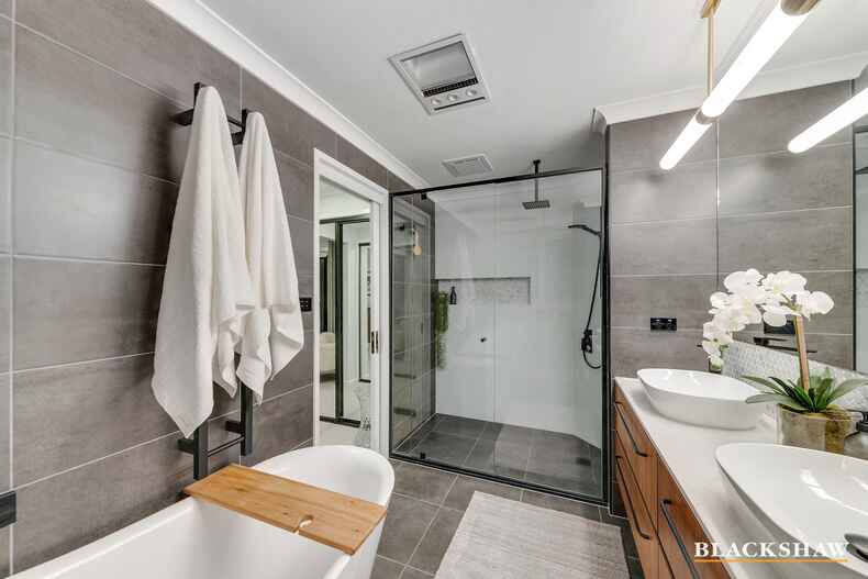 71 Bicentennial Drive Jerrabomberra 71 Bicentennial Drive Jerrabomberra