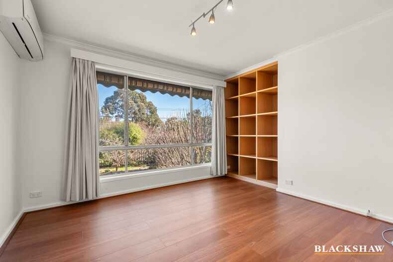 16 Aurora Close Mawson