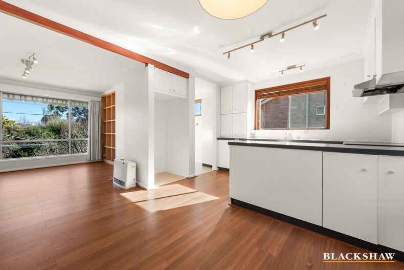 16 Aurora Close Mawson