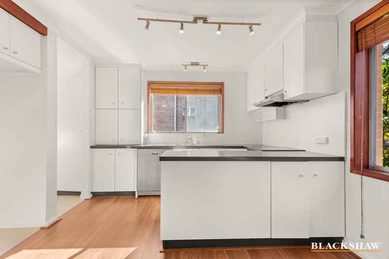 16 Aurora Close Mawson