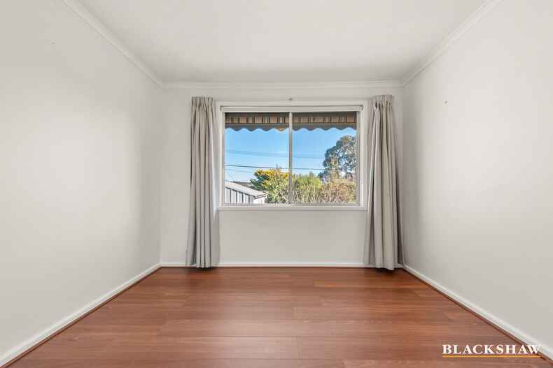 16 Aurora Close Mawson