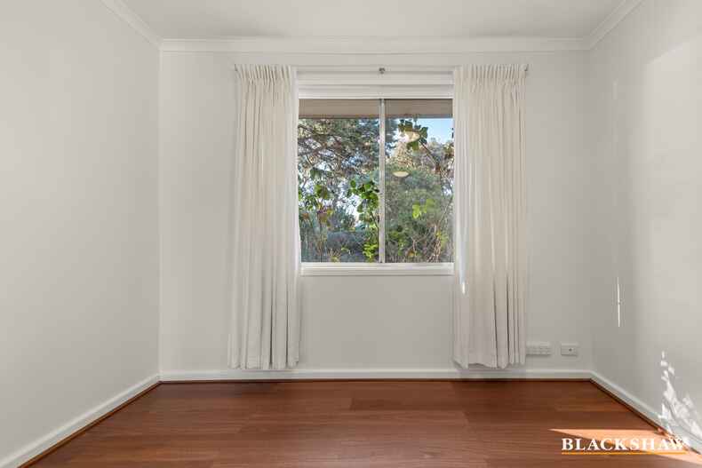 16 Aurora Close Mawson