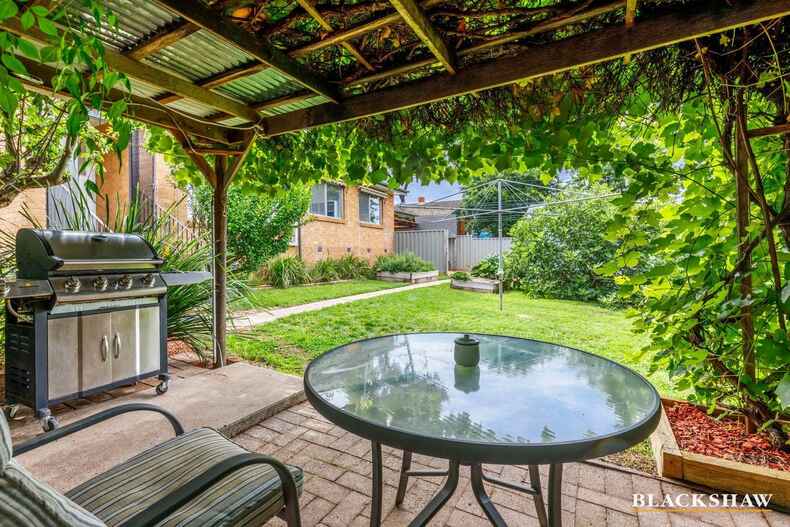 16 Aurora Close Mawson