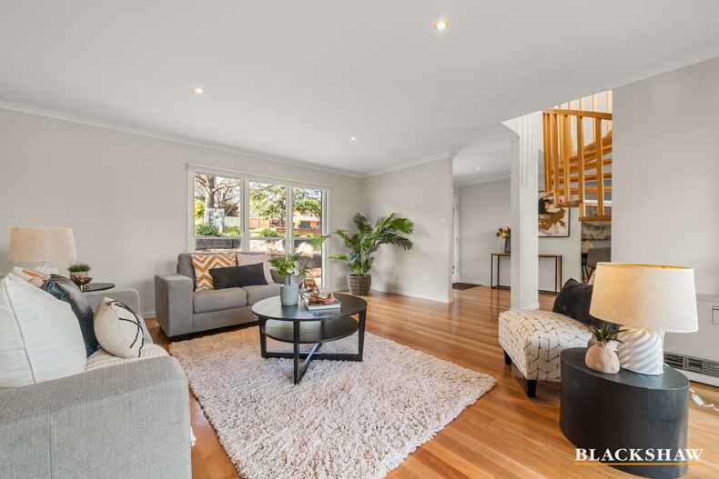 33 Getting Crescent Campbell