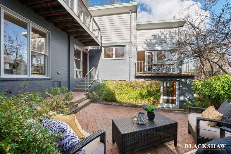 33 Getting Crescent Campbell